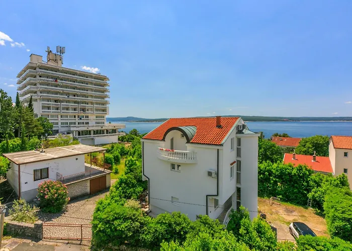 Podvezanec アパート