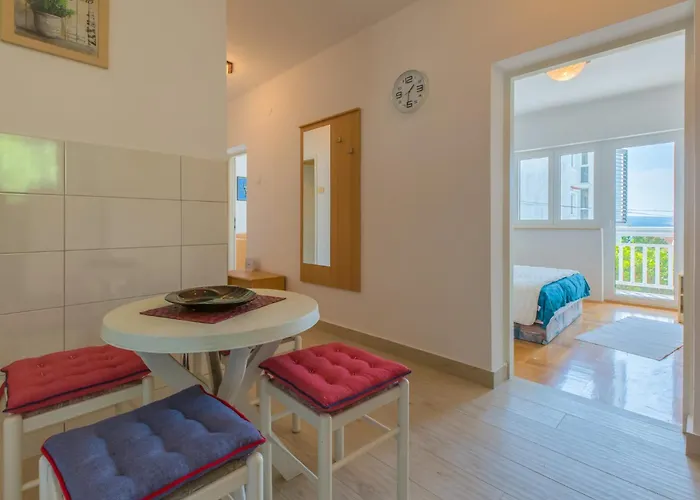 アパート Podvezanec *