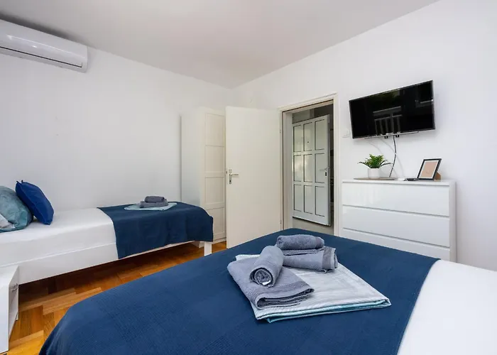 アパート Podvezanec ドラマリ