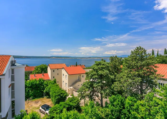 アパート Podvezanec