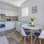 Apartman Podvezanec Dramalj