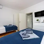Apartman Podvezanec Dramalj