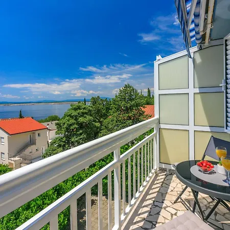 Podvezanec * Dramalj