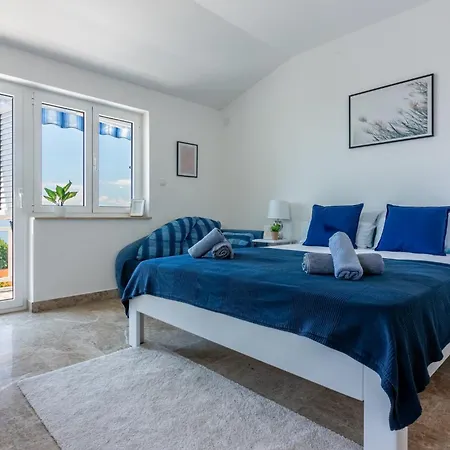 Apartament Podvezanec Dramalj