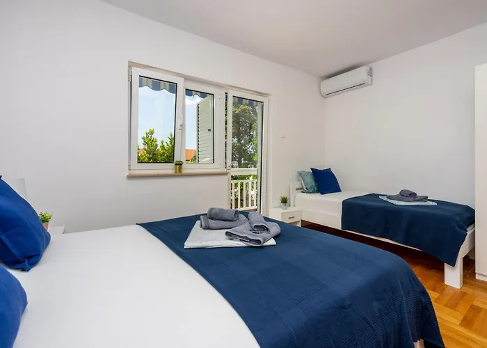 Daire Podvezanec Dramalj